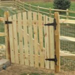 Spaced Board Single Gate with Paddock Fence