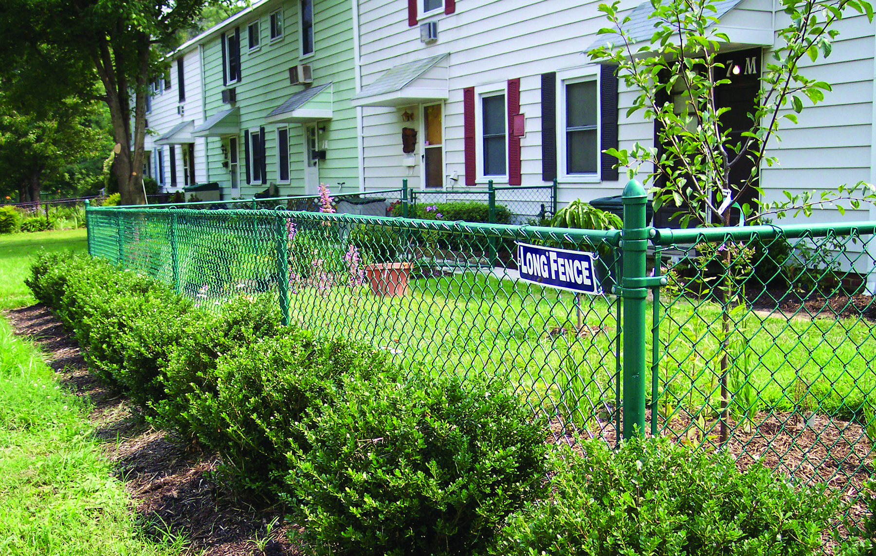 What to do with an Old Chain Link Fence? | LongFence