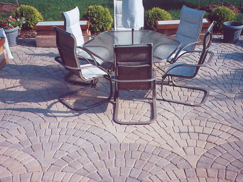 Fan Pattern Patio Pavers