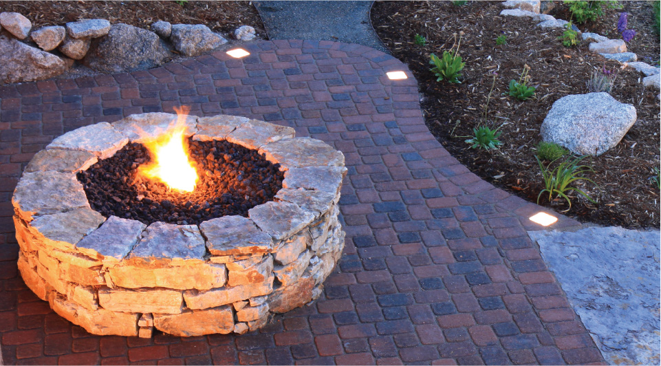 Outdoor Fire Pit and Brick Patio