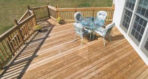 Raised Wood Deck and Tablet Set