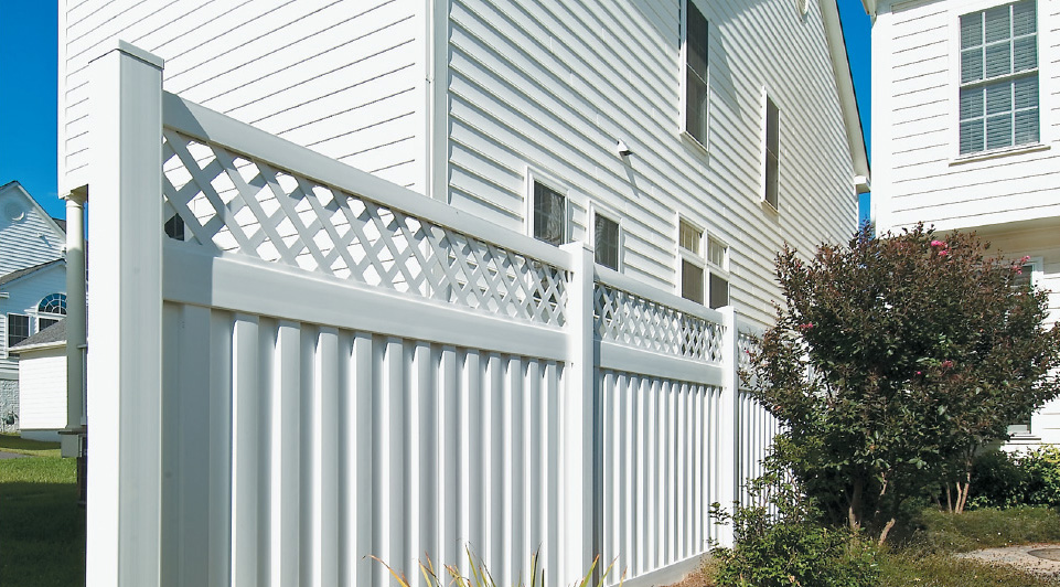 Residential Vinyl Fence