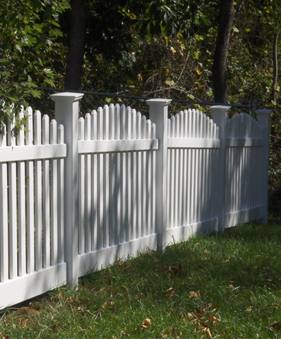 Privacy Metal Fence Installation and Repairs in South Florida