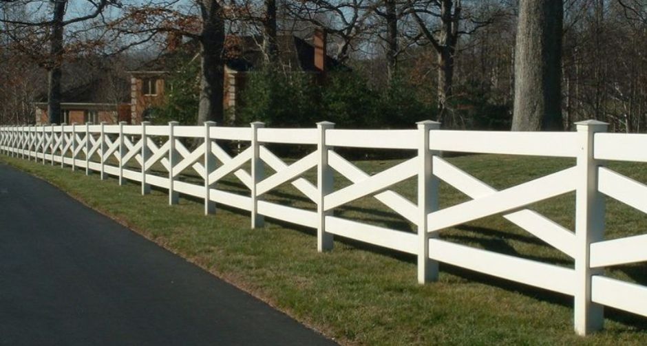 Vinyl Estate Fence