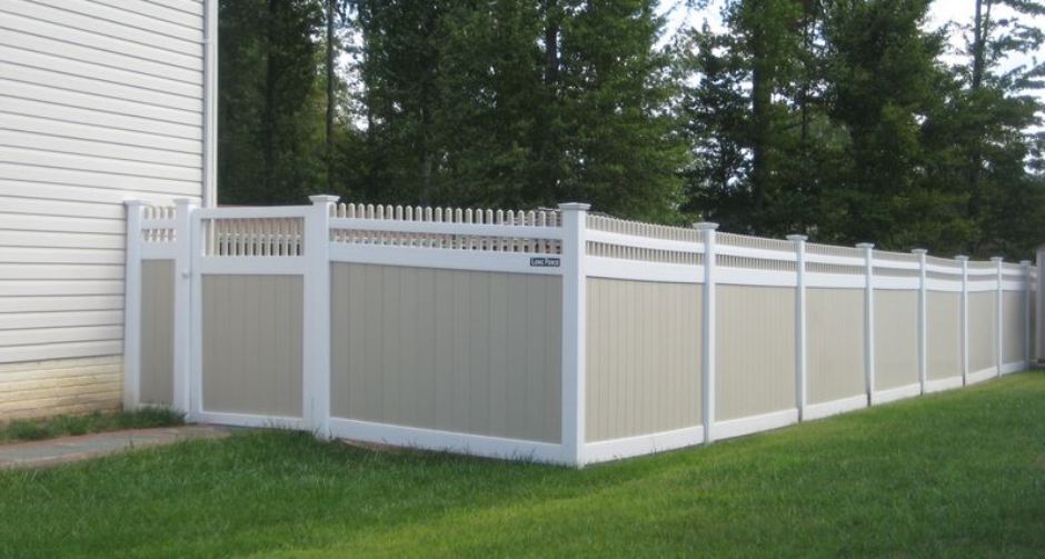 Vinyl Privacy Fence